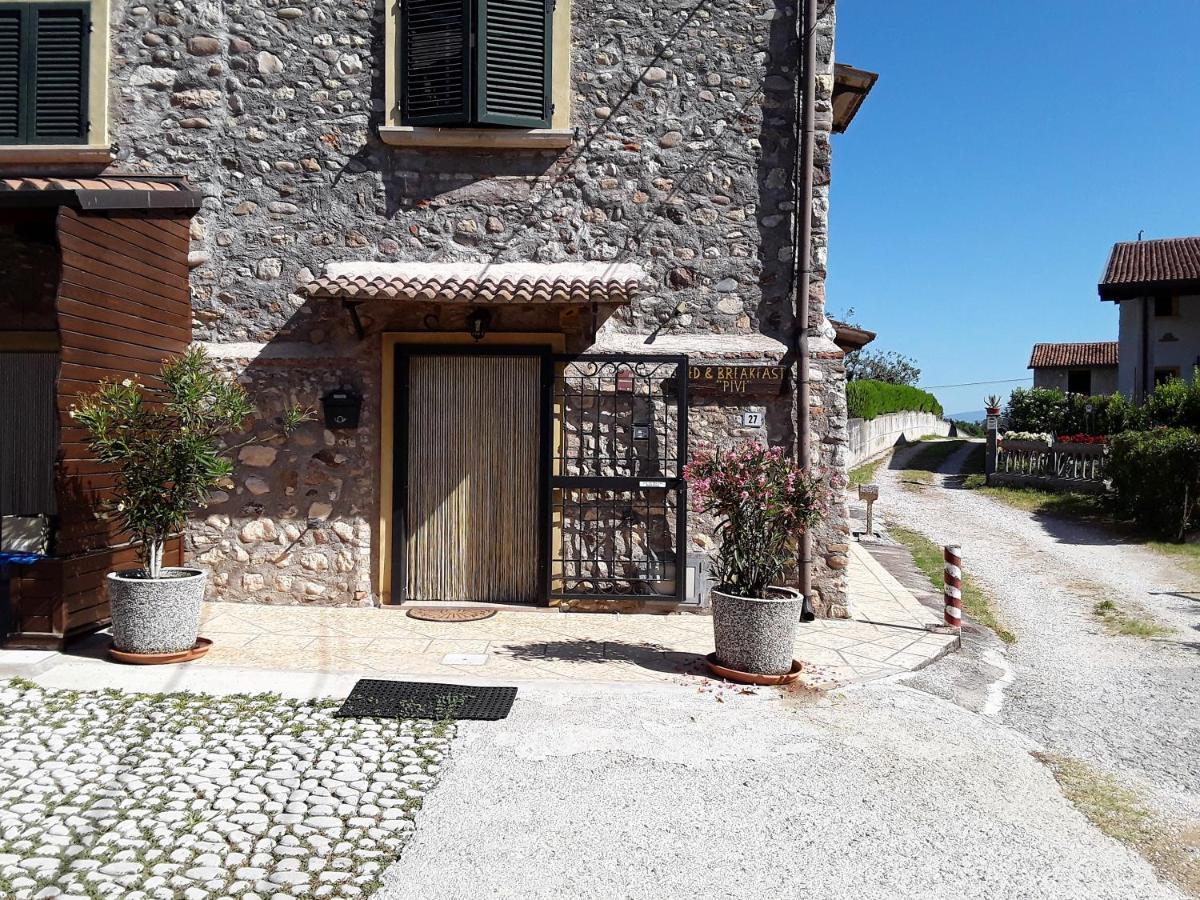 B&B Pivi Ponti sul Mincio Buitenkant foto