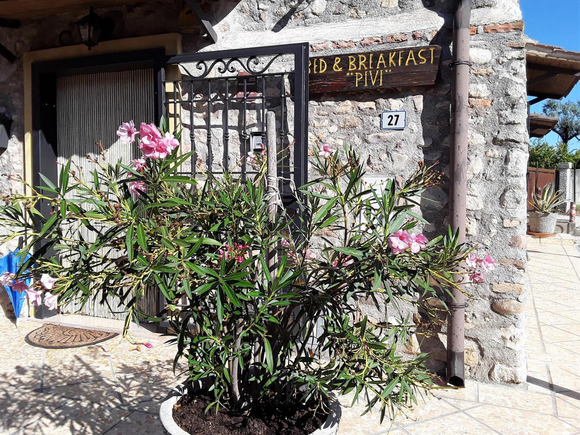 B&B Pivi Ponti sul Mincio Buitenkant foto